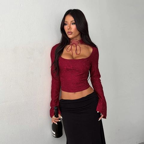 Weinrotes Spitzen Jacquard Langarm Crop Top Sexy Ausgehöhlt Schnürung Slim Fit Schlagärmel T-Shirt Für Damen