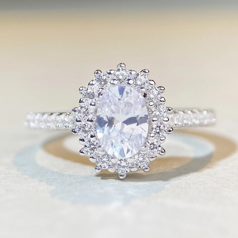 Elegant 925 Sterling Silver Moissanite Ring One Carat D Color Oval Cut Plated 18K Rose Gold Halo Inlaid Wedding Jewelry For Women