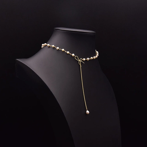 Collier Élégant en Cuivre Plaqué Or Avec Perle d'Eau Douce et Gland à Nœud en Strass Pour Femme Bijoux de Mariage Vintage