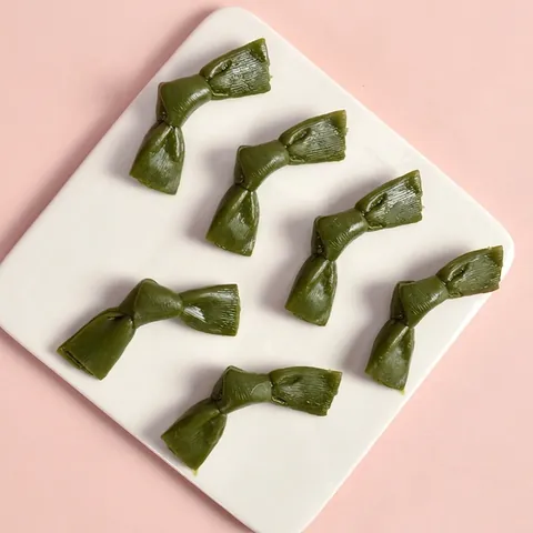 Artificial Kelp Knot Food Model PVC High Simulation Photography Props For Kitchen Decor Pretend Play Toy