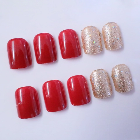 Uñas Postizas Cortas Cuadradas Brillantes Rojo Oro Purpurina Plástico ABS Cubierta Completa Para Mujeres Diario Fiesta