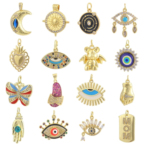 Ciondoli Charms DIY Rame Placcato Oro 18K Zirconia Smalto Malocchio Luna Sole Cuore Farfalla Pantofola Creazione Gioielli