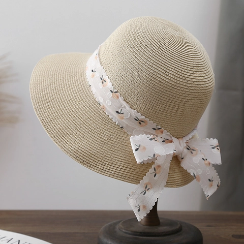 Women Wide Brim Straw Hat With Floral Lace Ribbon Bow Sweet Elegant Summer Beach Vacation Sun Protection Breathable