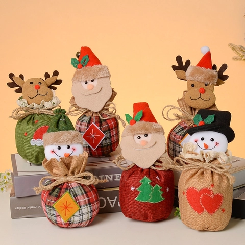 Christmas Gift Bags 3D Cartoon Santa Snowman Reindeer Linen Burlap Drawstring Candy Pouches Holiday Party Favor Decor