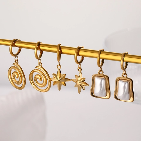 Vintage French Style 18K Gold Plated Stainless Steel Hoop Earrings With Sun Star And Faux Artificial Pearl Pendants For Women