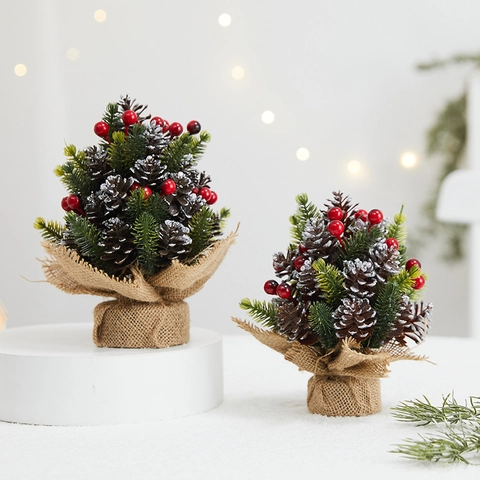 Mini Künstlicher Weihnachtsbaum Topf Desktop Dekor Gefrosteter Zapfen Rote Beeren Kiefernnadeln Für Feiertag Home Ornament