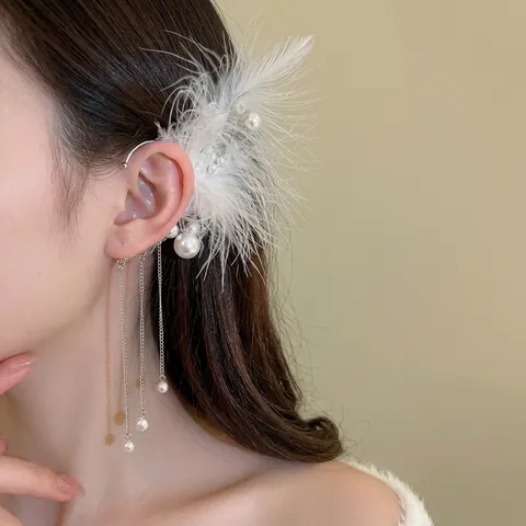 Weiße Feder Künstliche Perle Quaste Ohrmanschette Ohrringe Ohne Loch Fee Stil Lange Kette Drop Nischen Design Damen Schmuck Zubehör