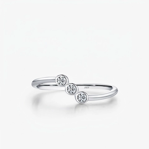 Eleganter 925 Sterlingsilber Moissanit Ring Mit Unregelmäßigem Wellendesign Drei D Farbe VVS1 Steine Damen Minimalistischer Schmuck