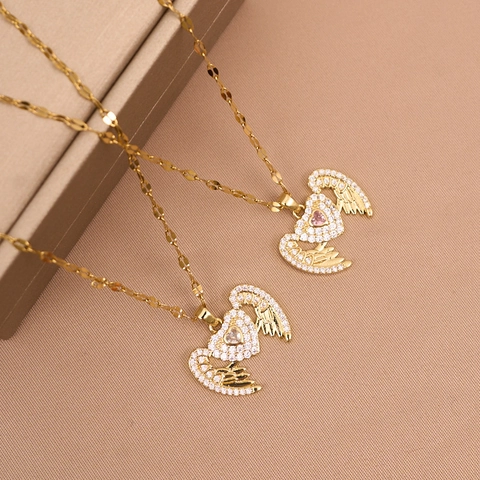 Collier Pendentif Cœur Aile Acier Titane Cuivre Zircone Élégant Bijoux De Mode Guardian Heart Pour Femmes