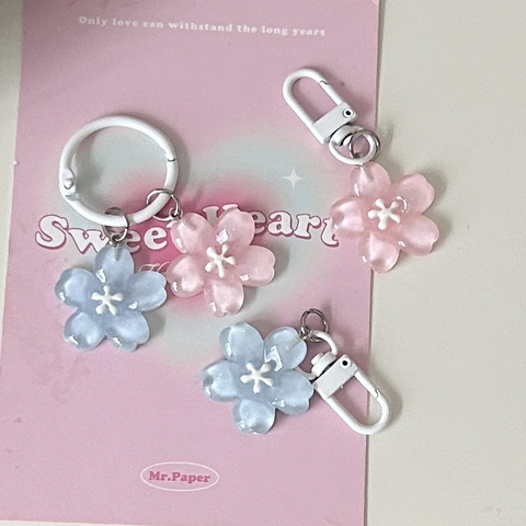 Sakura Blumen Schlüsselanhänger Harz Transparent Kirschblüten Anhänger Süße Rucksack Tasche Accessoires Geschenk Mädchen