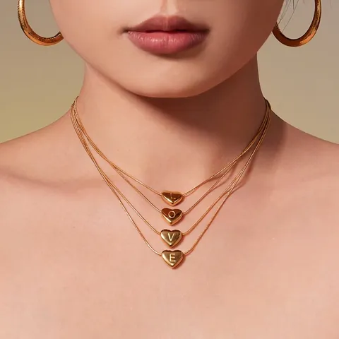 Collana Con Pendente A Cuore Lettera Iniziale Acciaio Inossidabile Placcato Oro 18K Catena Serpente Gioielli Donna