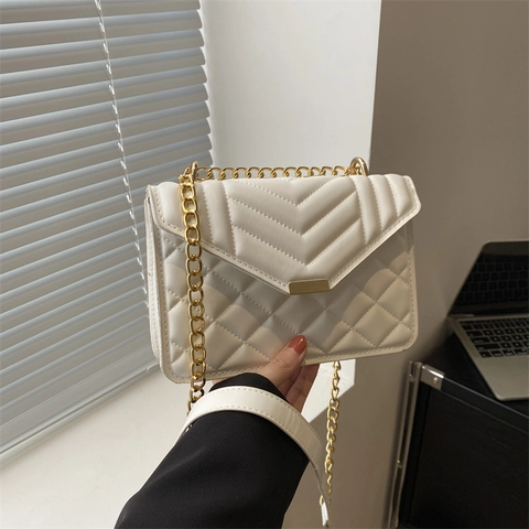 Women Quilted Shoulder Bag PU Leather Rhombic Pattern Gold Chain Strap Small Square Crossbody Bag Fashion Retro
