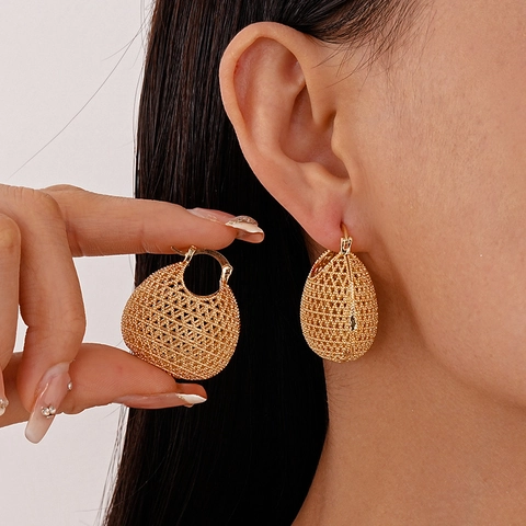 Pendientes De Aro Para Mujer Vintage Francés Malla Hueca Geométrico Tejido Cobre Chapado En Oro Joyería Elegante Moda