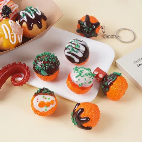 Simulation Takoyaki Food Model Keychain Realistic Japanese Octopus Ball Miniature PVC Resin Dessert Toy Accessory