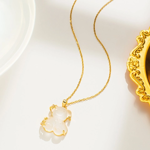 Collana Pendente a Forma di Orso e Stella in Acciaio al Titanio Minimalista per Donna Gioielli con Catena a Clavicola in Oro Argento e Strass