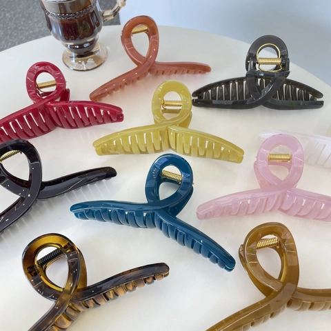 Large Hair Claw Clip Resin Acrylic Minimalist Strong Hold Non-Slip Hair Accessory For Women Matte Jelly Retro Styling