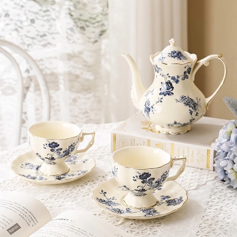 French Retro Ceramic Coffee Cup Saucer And Teapot Gold Rim Rose Floral Pattern Porcelain Afternoon Tea Drinkware