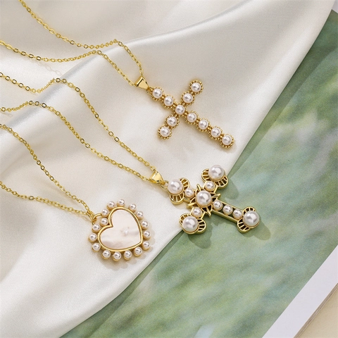 Elegante Halskette Mit Herz Und Kreuz Anhänger Kupfer Zirkon Perlmutt Schlüsselbeinkette Damen Schmuck