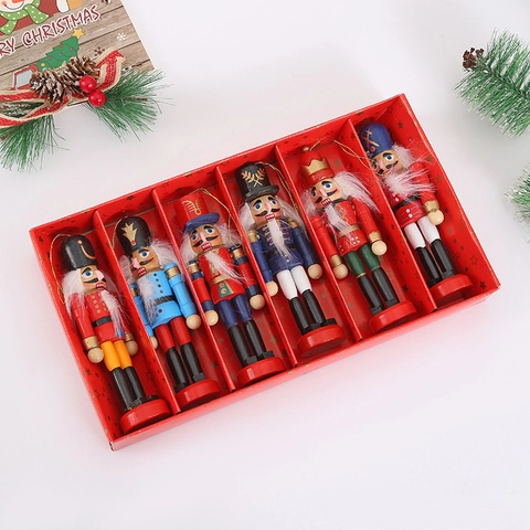 Nutcracker Soldier Hanging Ornaments Wood Hand Painted Traditional Style Christmas Tree Decorations For Festive Home Holiday Decor