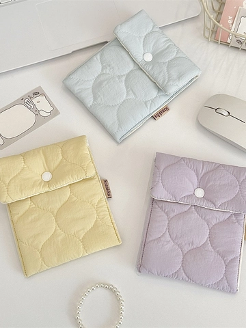 Women Quilted Sanitary Napkin Storage Pouch Portable Mini Polyester Makeup Bag Wave Pattern Toiletry Organizer With Button Closure For Girls Daily