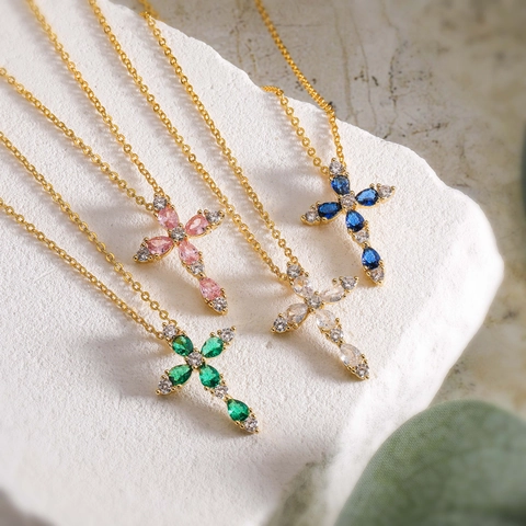Collana Con Pendente A Croce Rame Zircone Colorato Marquise Goccia D'acqua Gemma Gioielli Delicati Donne Elegante