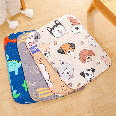Quilted Pet Sleeping Mat Pad For Dogs And Cats Machine Washable Anti-Slip Brushed Fabric Cartoon Prints All Seasons