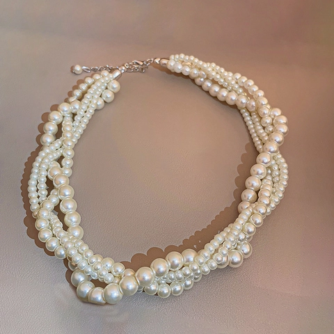 Mehrlagige Imitation Künstliche Perlen Choker Halskette Gedreht Geflochten Barock Retro Französisch Elegant Schmuck Für Frauen Legierung Verschluss