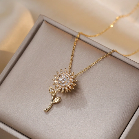 Collier Pendentif Tournesol Rotatif Cuivre Plaqué Or Avec Zircone Cubique Étincelant Bijoux Élégants Pour Femmes
