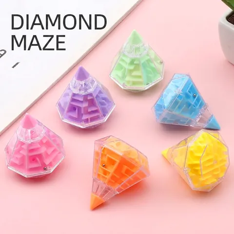 3D Labyrinth Puzzle Spielzeug Diamant Pyramide Form Kunststoff Balance Ball Spiel Pädagogische Intelligenz Für Kinder Erwachsene