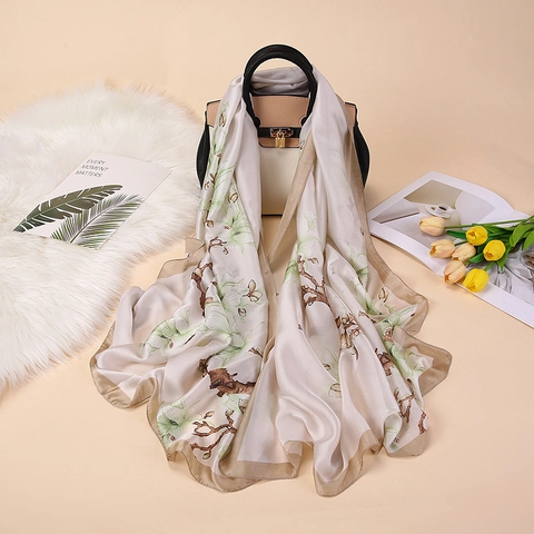 Eleganter Satinnsatinschal Für Damen Langer Blumendruck Magnolienmuster Schal Wickel Leichter Sonnenschutz Strandtuch