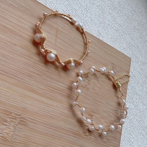 Handmade Freshwater Pearl Hand-Wrapped Copper Alloy Bracelet For Women Minimalist Jewelry Gift Gold Beaded Starry Sky Design