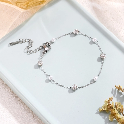 Elegante Collana e Bracciale in Acciaio al Titanio Con Perle Artificiali e Sfere di Strass Gioielli Galvanizzati da Donna