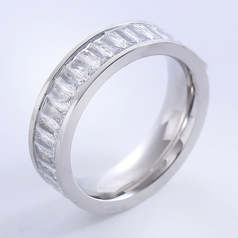 Anillo De Eternidad De Zirconia Cúbica Baguette Acero Inoxidable 316L Banda De Moda Galvanizada Para Mujer