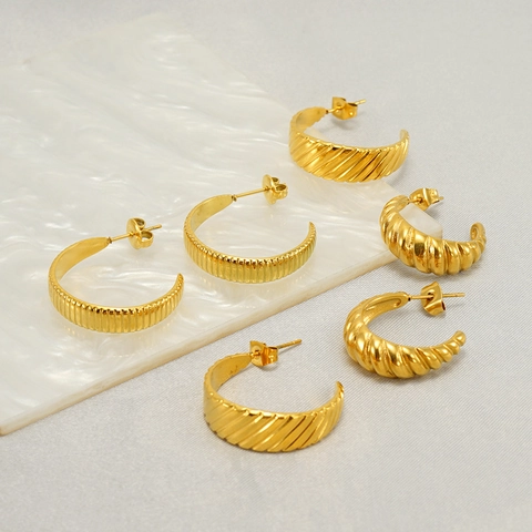 Hoop Ohrringe Für Frauen 18K Vergoldet Edelstahl Spiralstruktur Gedreht Geometrisch C-Förmig Minimalistischer Modeschmuck