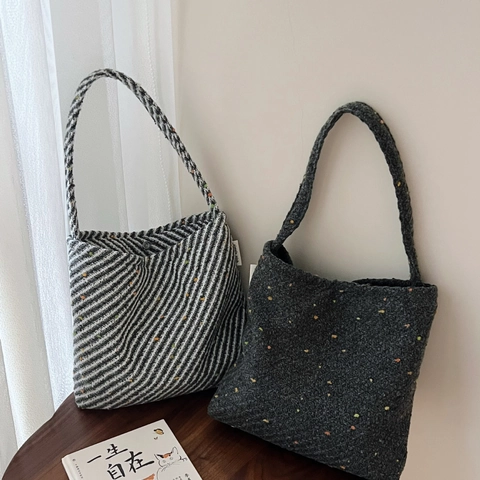 Borsa Sottobraccio Donna Tessuto Intrecciato Coriandoli Strisce Borsa a Tracolla Chiusura Magnetica Minimalista Quotidiano