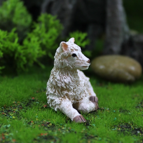 Miniature Sheep Figurine Resin Simulation Lamb Statue For Fairy Garden Micro Landscape Succulent Potting Desktop Decor