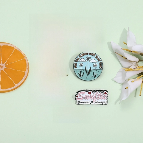 Creative Alloy Enamel Brooch Cartoon Flower Heart Letter Lapel Pin Aesthetic Music Fan Jewelry Gift Pin Badge Accessories