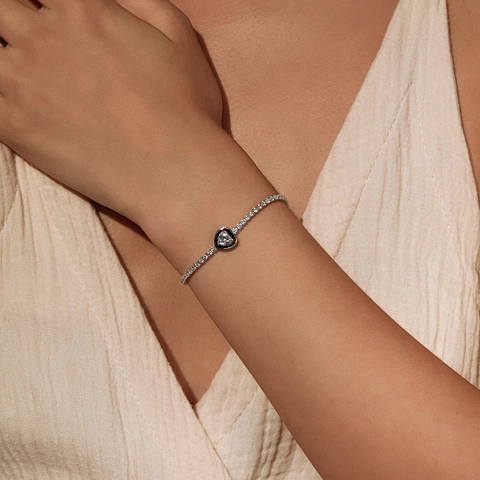Pulsera De Tenis De Corazón Esmalte Negro Para Mujer Plata De Ley 925 Circonita Cúbica Joyería De Mano Ajustable