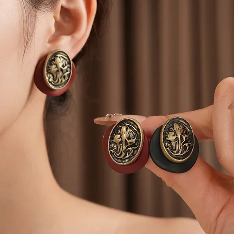 Boucles D Oreilles Vintage À Relief De Portrait En Camée Avec Tige En Argent Alliage Résine Bijoux Rétro Pour Femmes