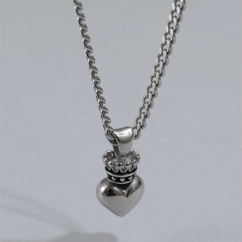 Hip Hop Titanium Steel Crown Heart Pendant Necklace Retro Distressed Gothic Punk Jewelry Twisted Rope Chain For Men Women