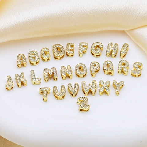 Zirkonia Buchstaben Anhänger Halskette Kupfer Vergoldet Bubble Initial Herz Charme Damen Modeschmuck