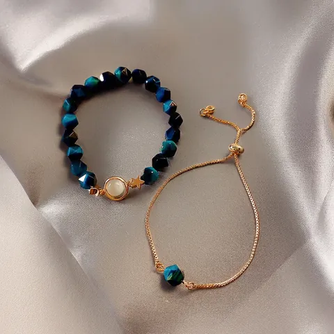 Grünes Perlenarmband Und Verstellbares Goldfarbenes Legierungskettenarmband Für Damen Facettierte Kristallsteine Anhänger Nischen-Design