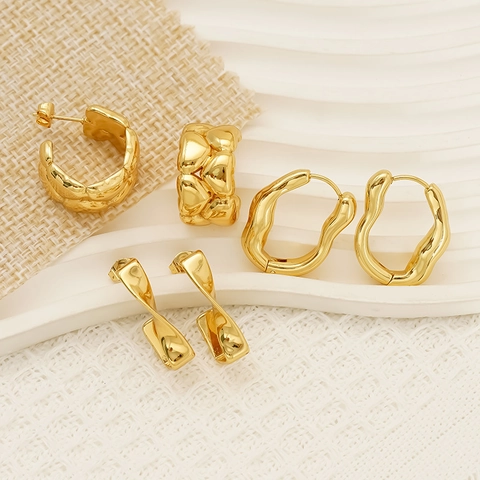 Roestvrijstalen Onregelmatige Geometrische Oorbellen 18K Verguld Gedraaide Hart Hoop Minimalistische Sieraden Voor Vrouwen