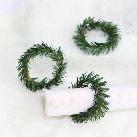 Anneaux De Serviette En Aiguilles De Pin Artificielles Vertes De Noël PVC Mini Guirlande Décor De Table De Fête