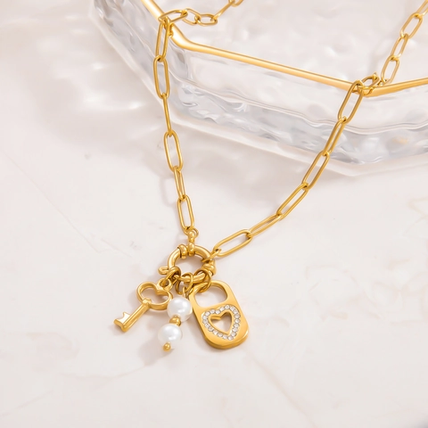 Collar Con Colgante de Llave de Cerradura de Corazón de Acero Inoxidable para Mujer Chapado en Oro de 18K Cadena de Clip Perla Artificial Diamante de Imitación Joyería de Moda