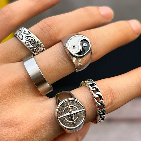 Vintage Legierung Ringe Herren Tai Chi Stern Teufelsauge Kette Kompass Hip Hop Street Style