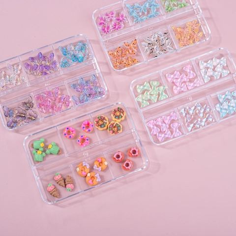 Ciondoli Per Nail Art In Resina 3D Farfalle Fiocchi Forme Miste Per Decorazioni Manicure Colorati Carini Accessori DIY