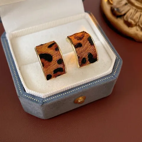 Leopard Print C-Shaped Earrings Alloy Geometric Faux Fur With 925 Sterling Silver Earring Post Vintage Style For Women