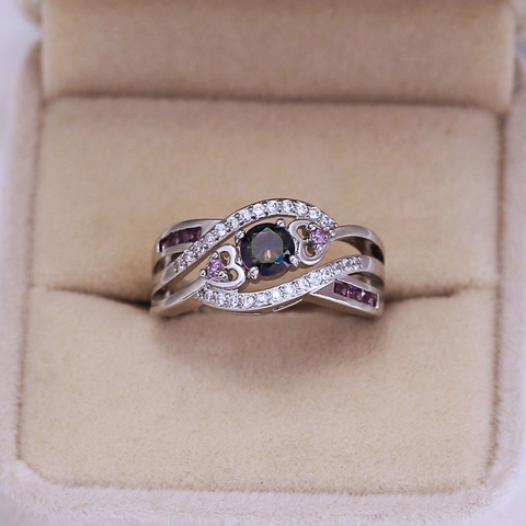 Bague en Cuivre pour Femme Mode Forme Coeur Incrustée de Zirconia Multicolore Argentée Bijou de Doigt Cadeau de Mariage