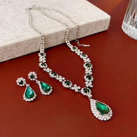 Vintage Luxus Schmuck Legierung Strass Wassertropfen Birne Edelstein Halskette Und Ohrringe Für Frauen Hochzeit Party